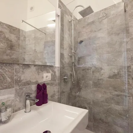 Eva Luxury Myrtus 招待所 *