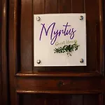 Eva Luxury Myrtus Pensión